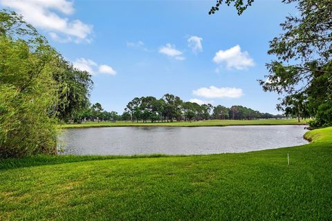 A home in League City