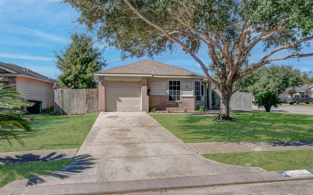 4602 Wheatstone Court, Richmond, Texas image 2