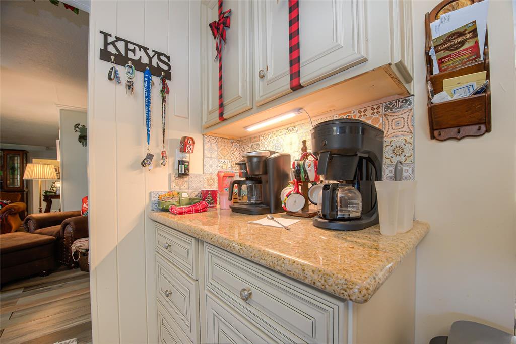 2415 W Cedar Bayou Lynchburg Road #R, Baytown, Texas image 16