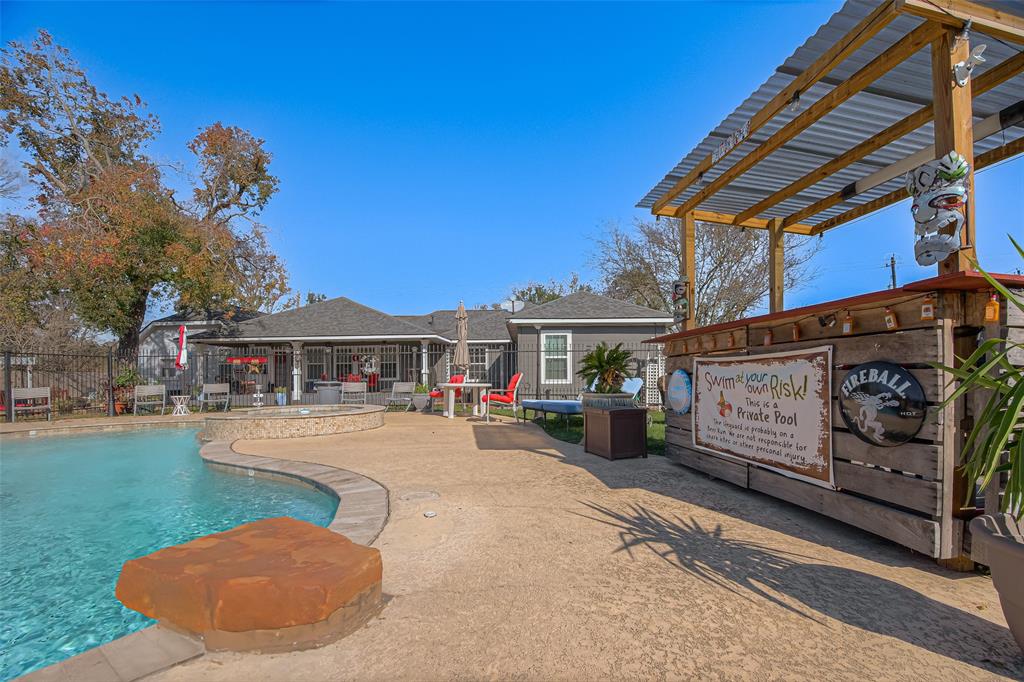 2415 W Cedar Bayou Lynchburg Road #R, Baytown, Texas image 39