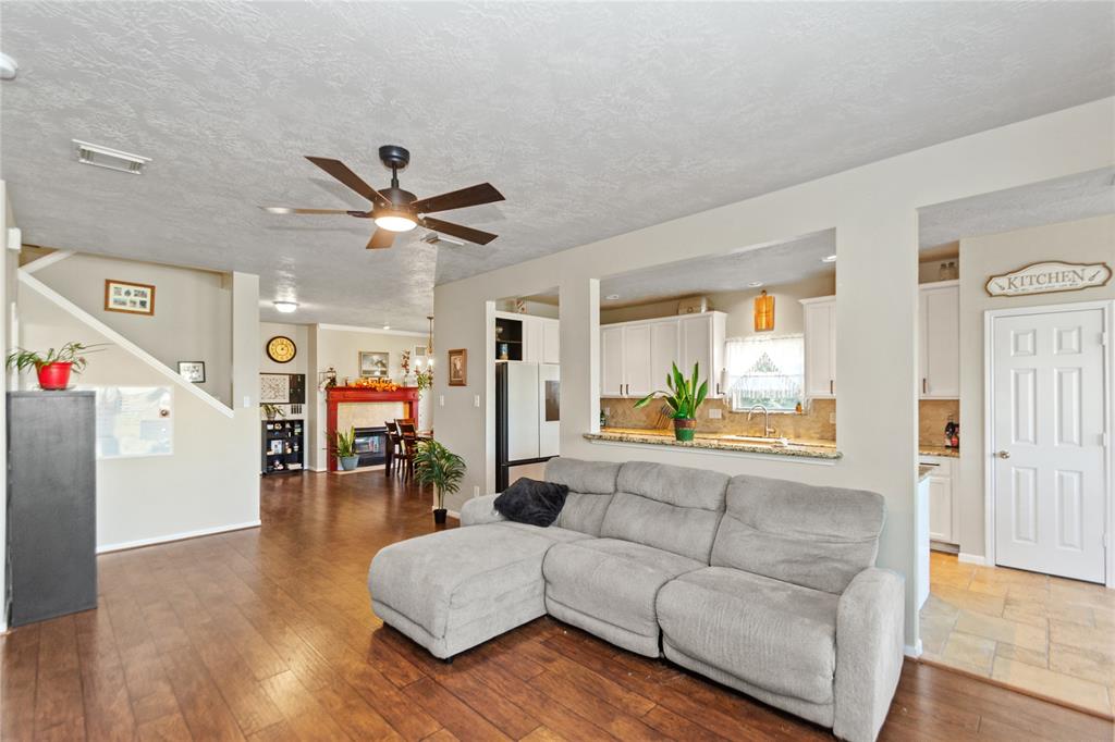 1403 Doral Court, Baytown, Texas image 23