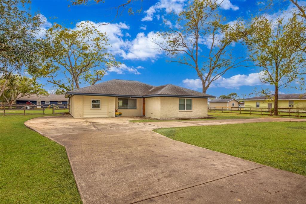 13708 Bohemian Hall Road, Crosby, Texas image 3