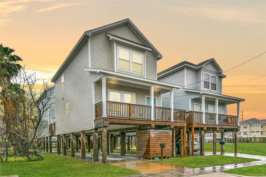 2809 Winnie Street, Galveston, Texas image 1