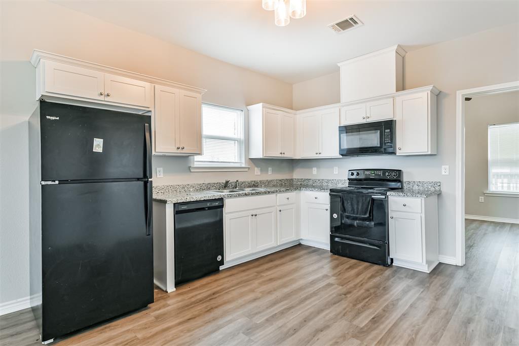 2809 Winnie Street, Galveston, Texas image 10