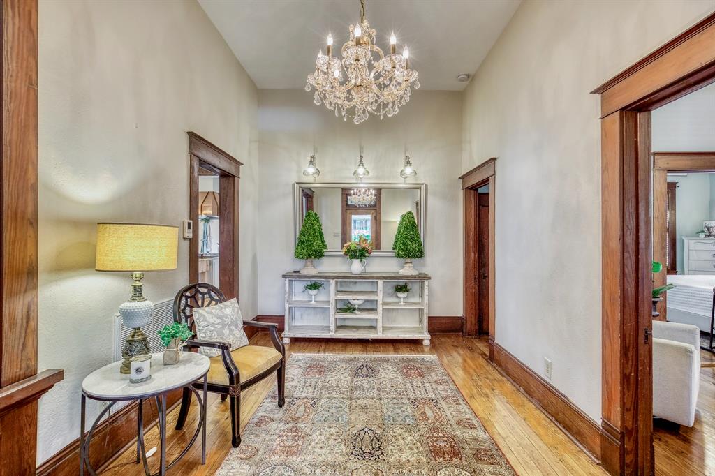 402 Ross Street, Brenham, Texas image 5