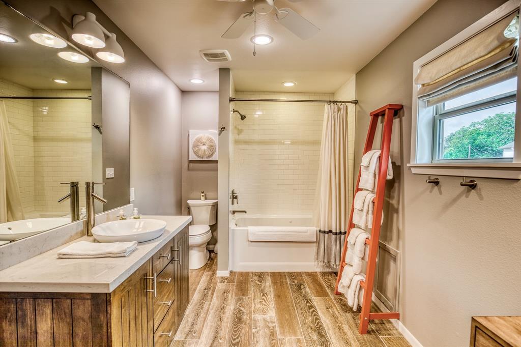 402 Ross Street, Brenham, Texas image 50