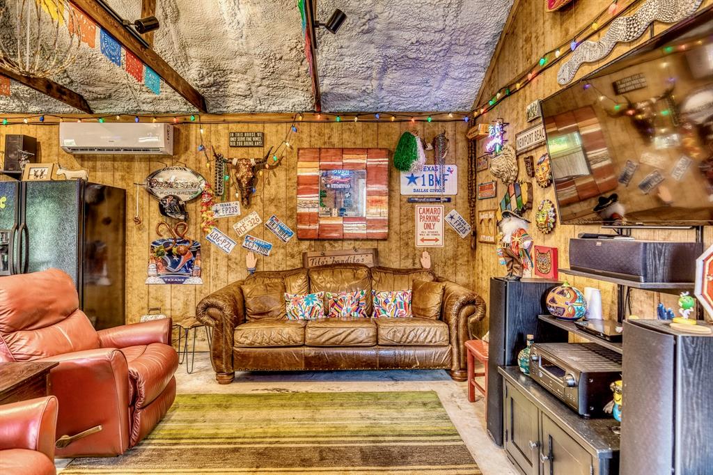 402 Ross Street, Brenham, Texas image 33