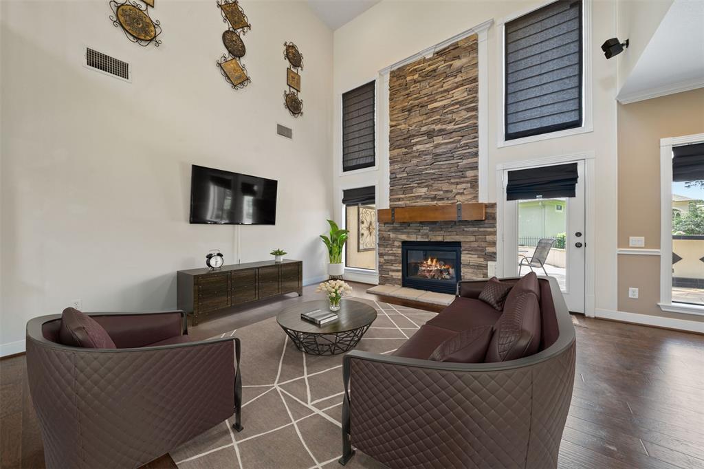 76 Sarasota Circle N