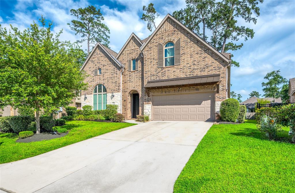 507 Woodsy Pine Court