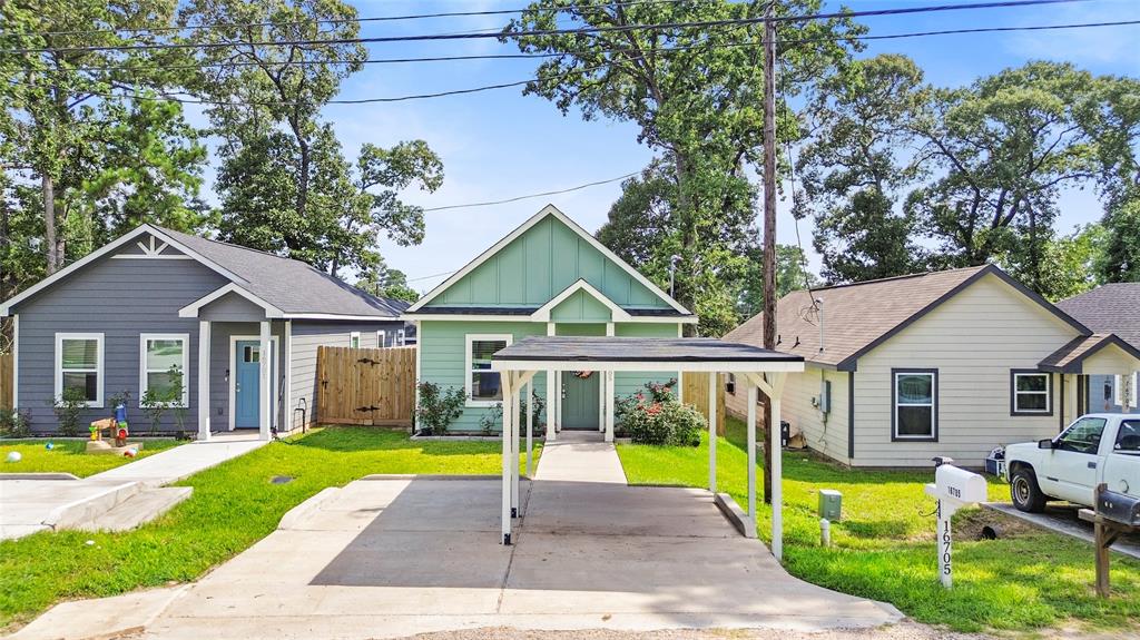 16705 E Ivanhoe