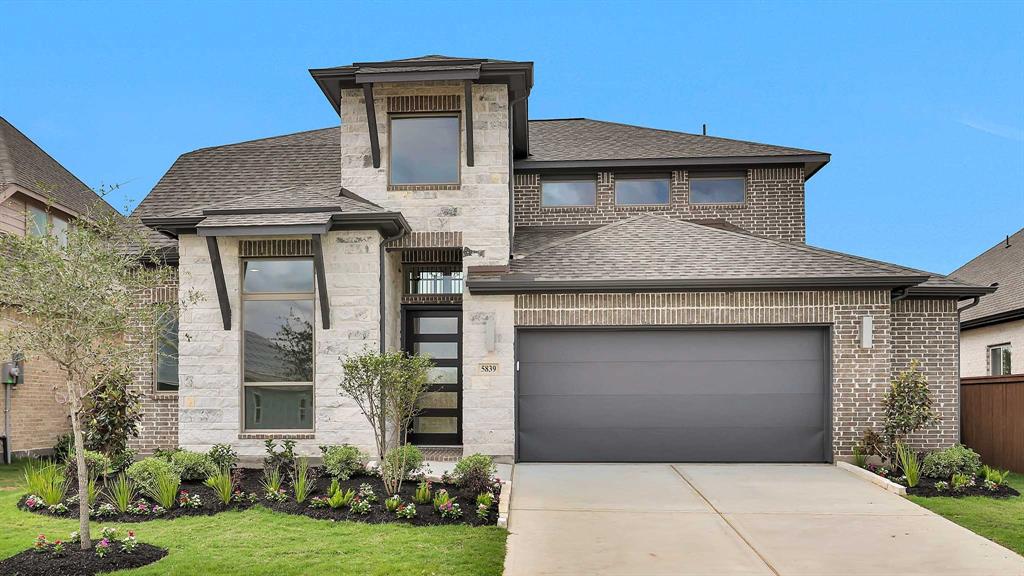 5839 Pink Coral Lane, Manvel, Texas image 1