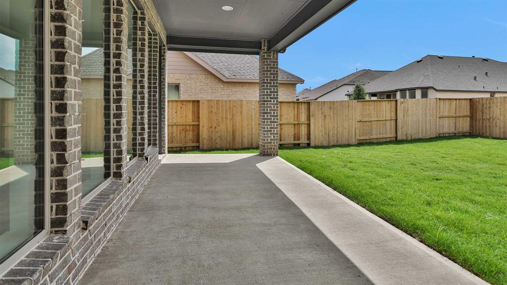 5839 Pink Coral Lane, Manvel, Texas image 14
