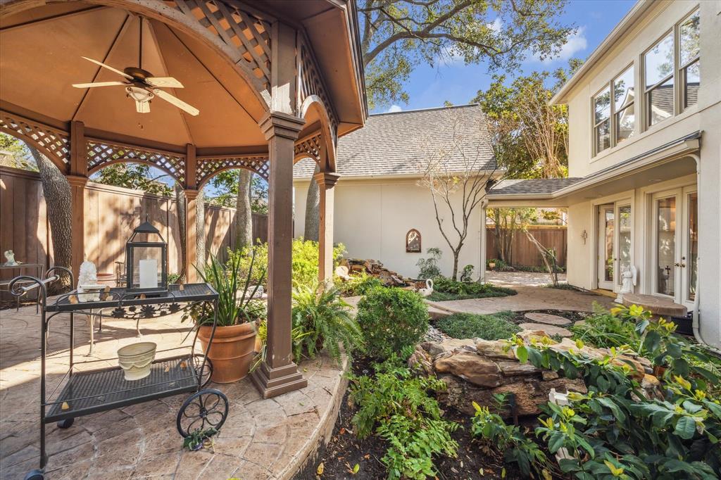 3440 Wickersham Lane, Houston, Texas image 39