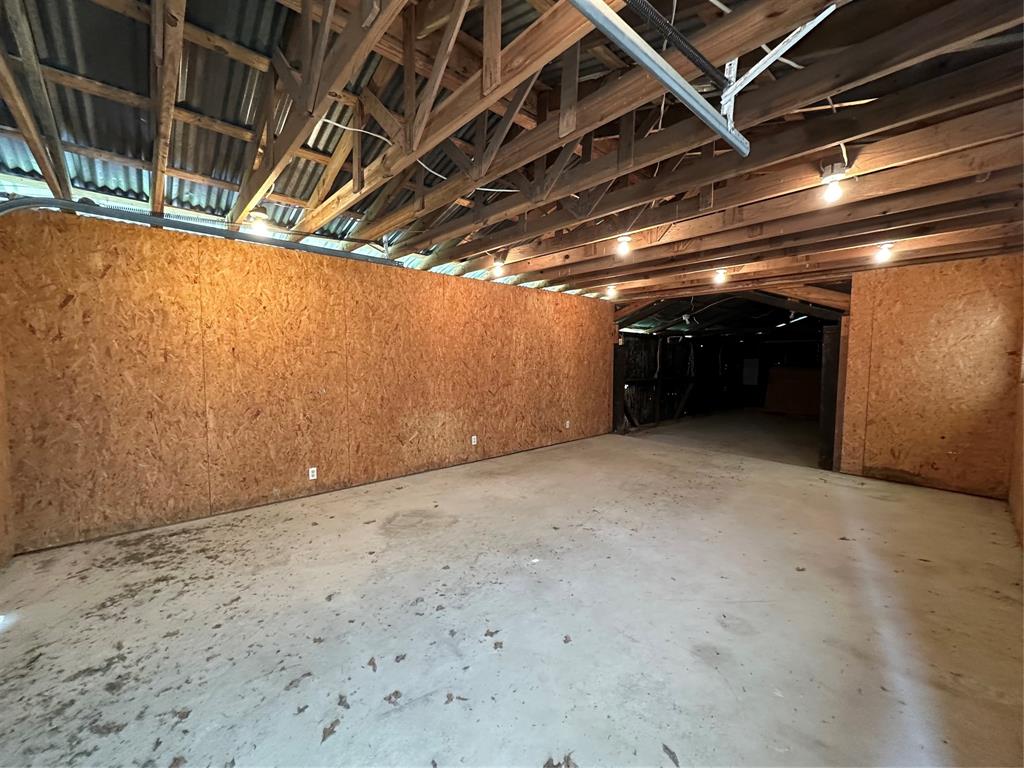 113 Fm 3454 Road, Huntsville, Texas image 38