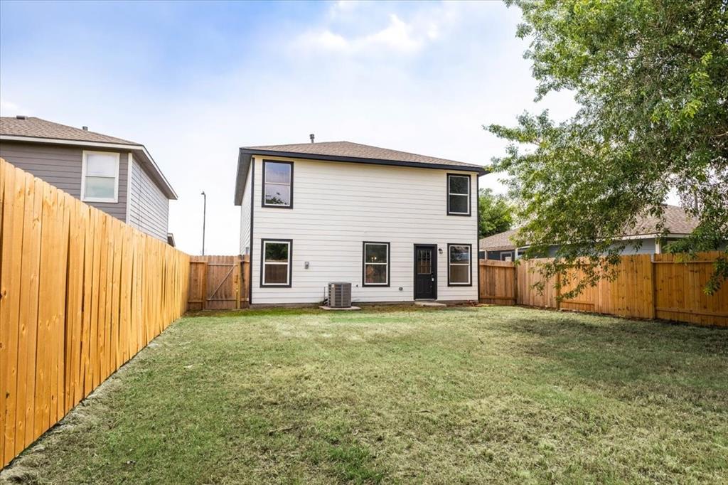 7415 Kennemer Drive, Humble, Texas image 31
