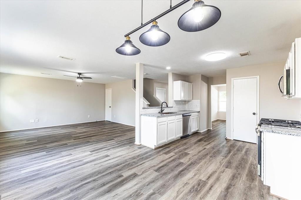 7415 Kennemer Drive, Humble, Texas image 13