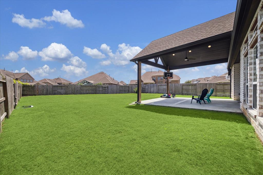 1810 Opal Field Lane, Richmond, Texas image 28