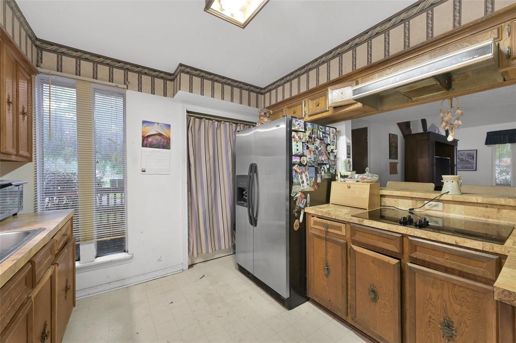 423 Paradise Lane, Montgomery, Texas image 7