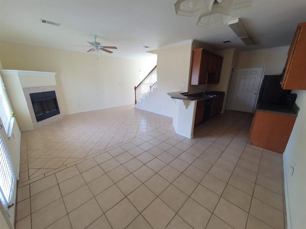 16020 Fountainview Drive 1