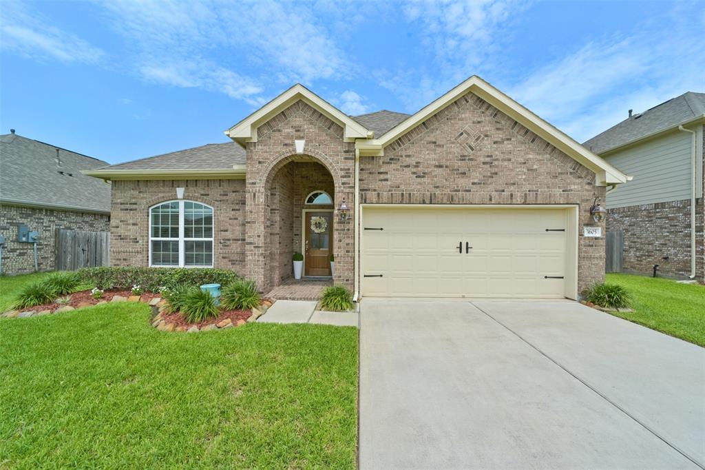 View Pearland, TX 77584 house