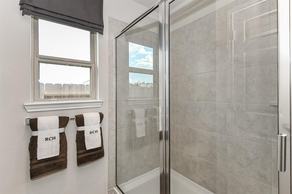10415 Meadow Saffron Drive, Houston, Texas image 21