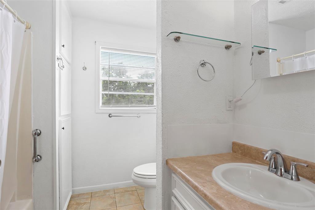 3225 N Jackson Street, Santa Fe, Texas image 16