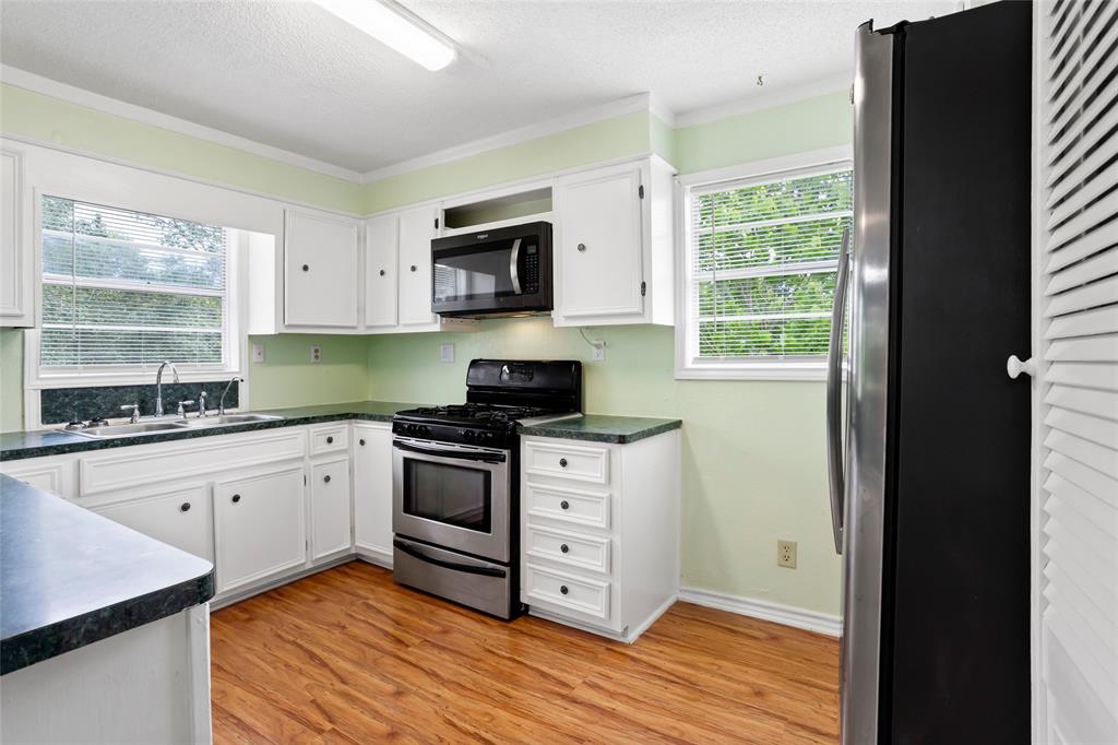 3225 N Jackson Street, Santa Fe, Texas image 6