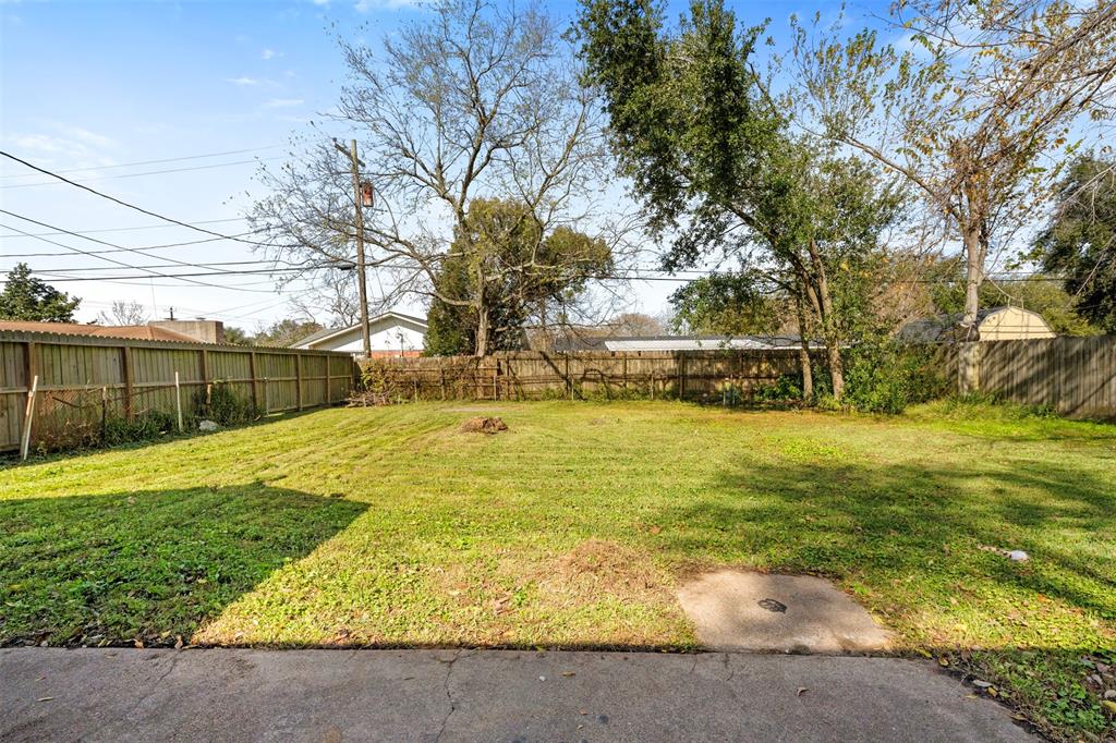 816 22nd Avenue, Texas City, Texas image 15