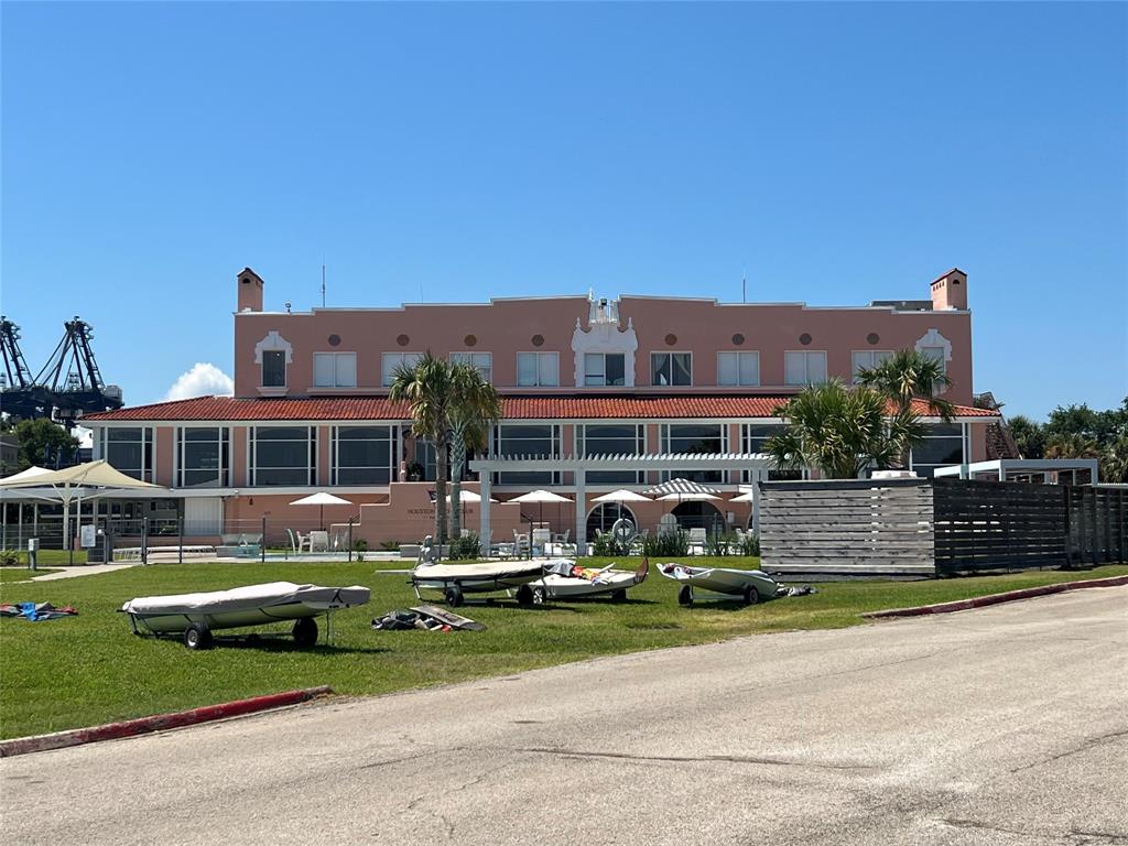Bay Oaks, La Porte, Texas image 8