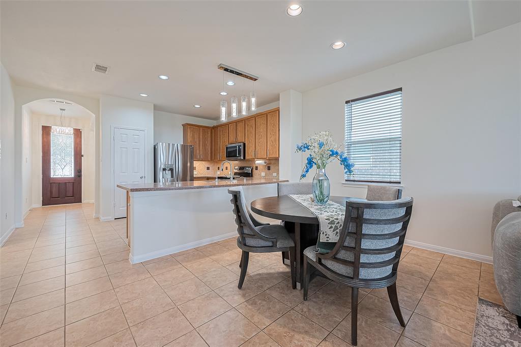 24411 Lakecrest Town Drive, Katy, Texas image 6