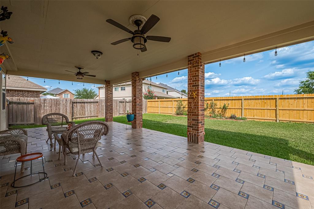 24411 Lakecrest Town Drive, Katy, Texas image 27