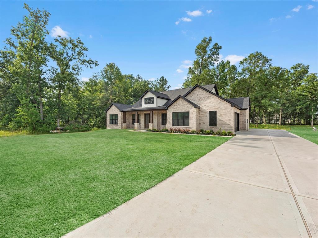 852 Road 6609, Dayton, Texas image 2