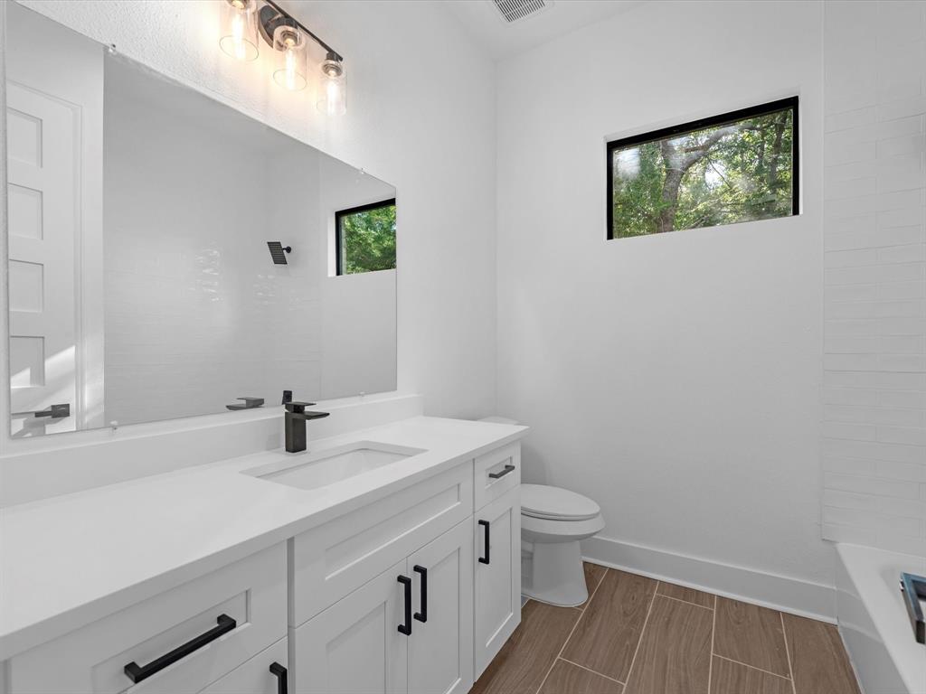 852 Road 6609, Dayton, Texas image 23