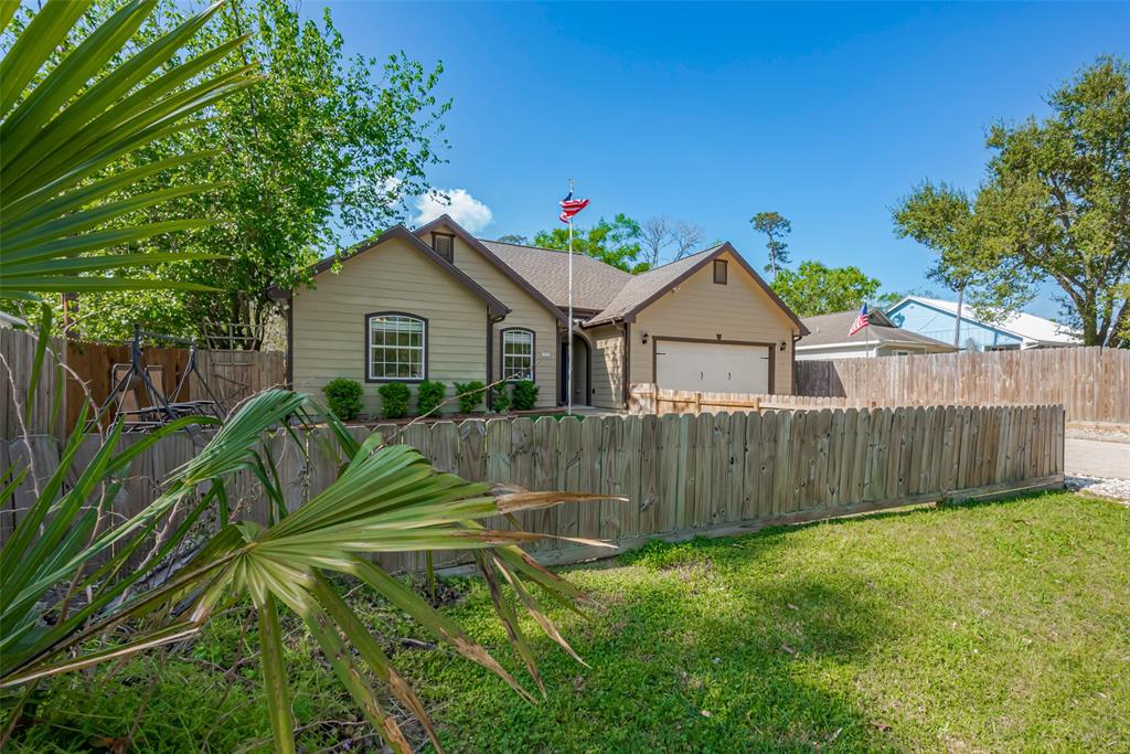 1525 Deats Rd, Dickinson, Texas image 5