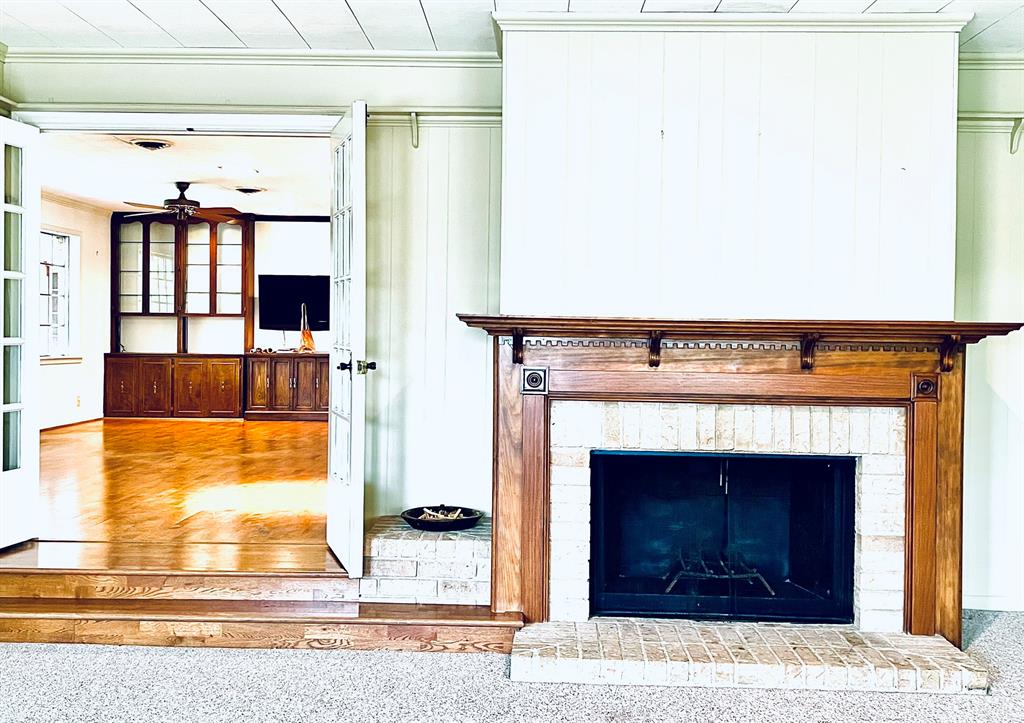 736 Sarah Jo Street, La Grange, Texas image 8