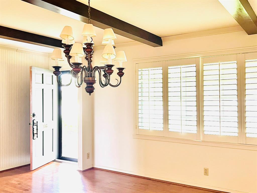 736 Sarah Jo Street, La Grange, Texas image 3