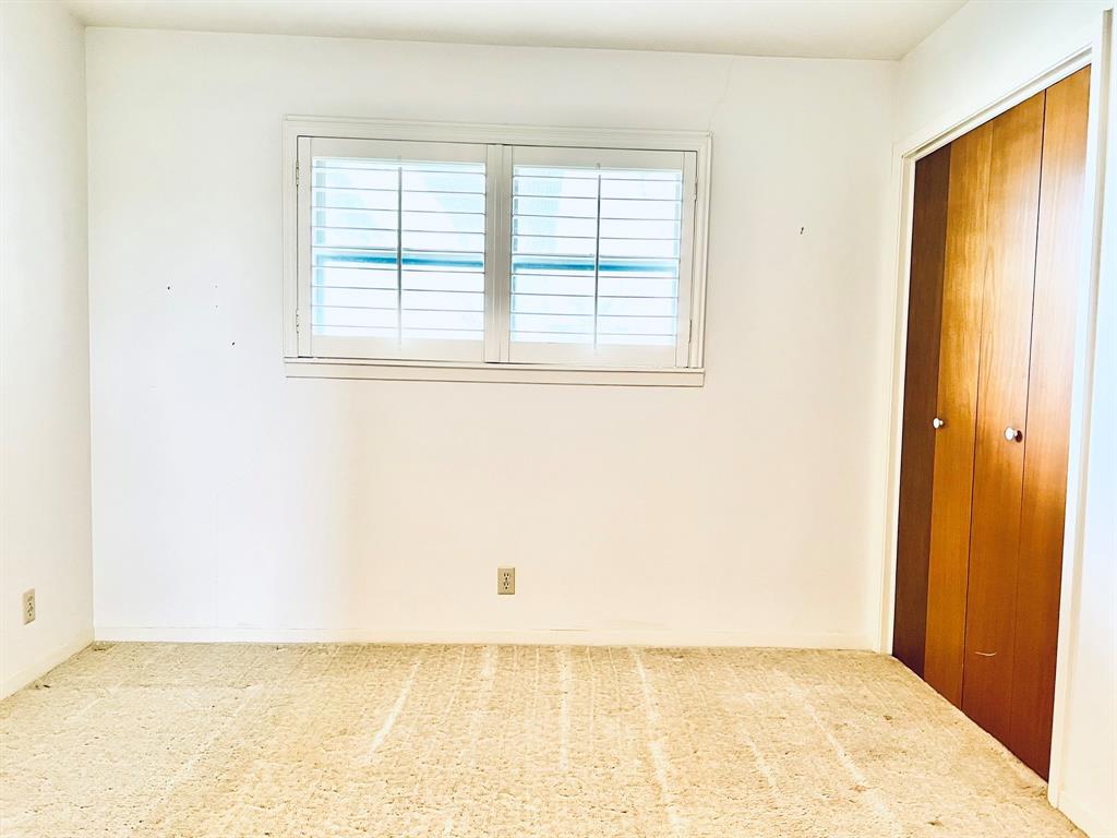 736 Sarah Jo Street, La Grange, Texas image 18