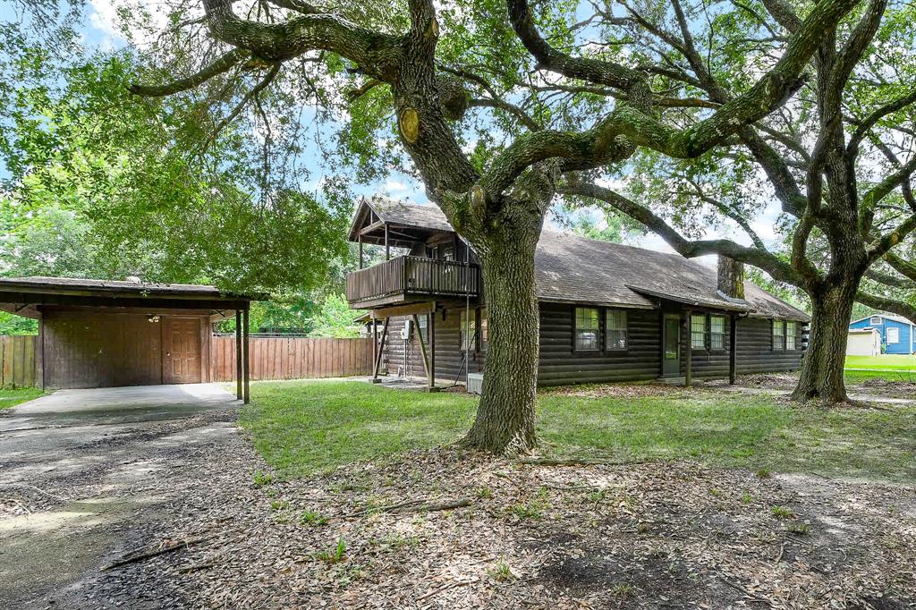 14374 Strausie Lane, Conroe, Texas image 5