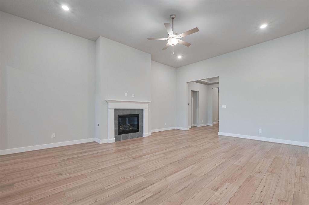 5106 Blooming Hibiscus Lane, Manvel, Texas image 14