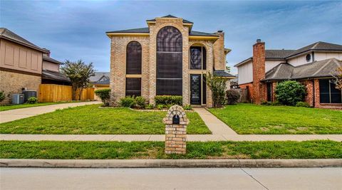 Photo of 1914 Hickory Lawn Drive, Houston, TX 77077 (MLS # 92578266)