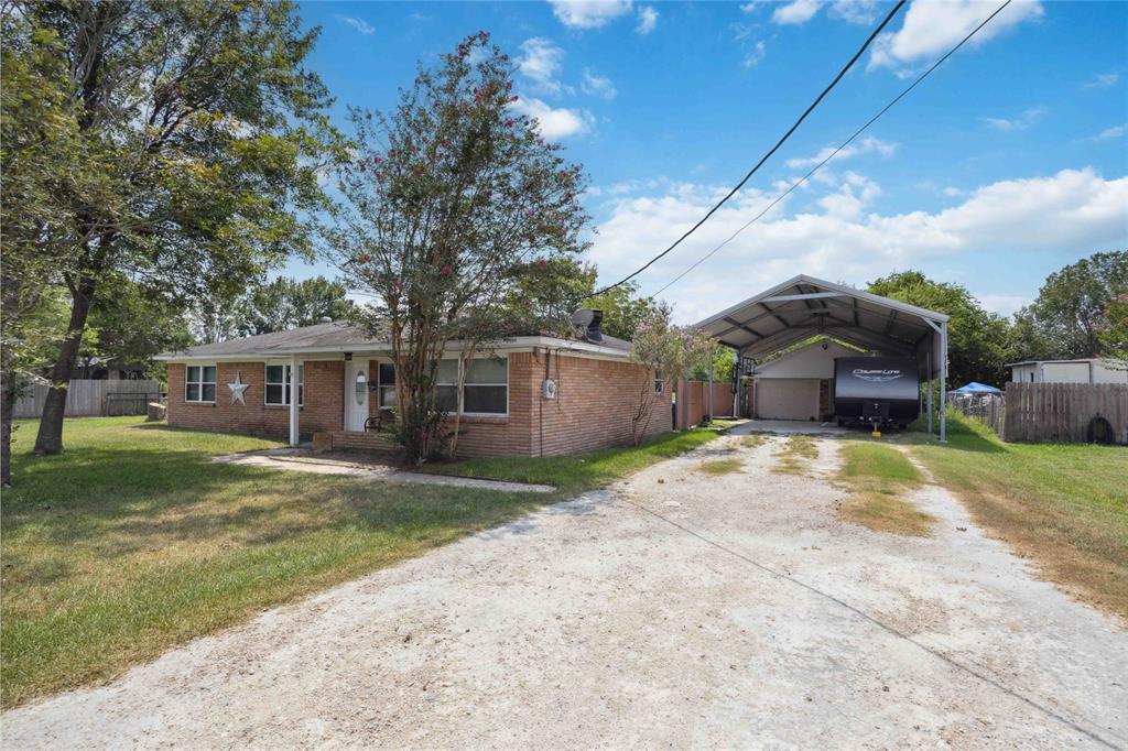 16221 Ramsey Road, Crosby, Texas image 2