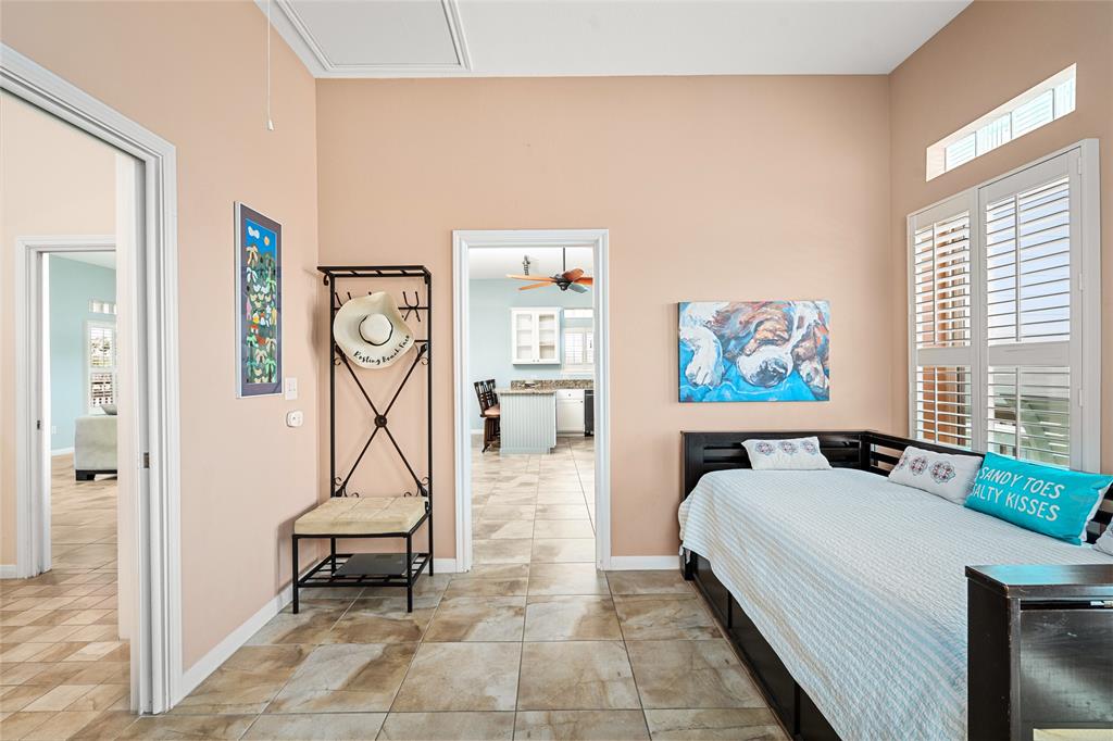 815 5th Street, San Leon, Texas image 14