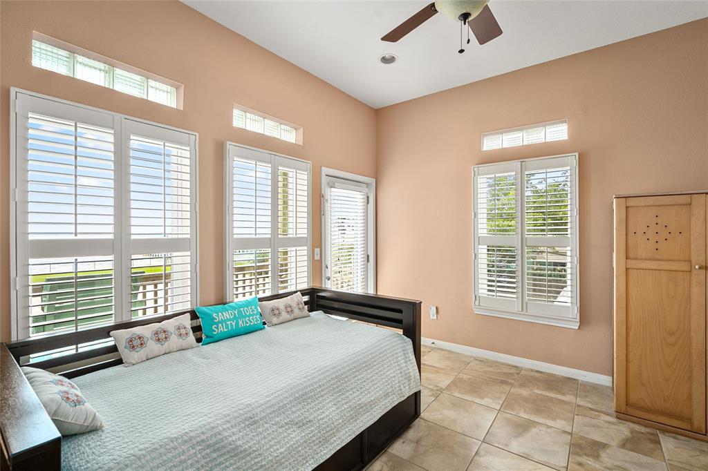 815 5th Street, San Leon, Texas image 13