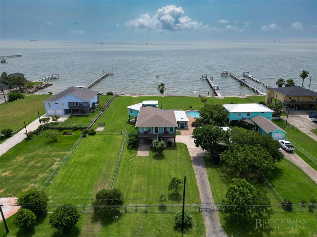 815 5th Street, San Leon, Texas image 1