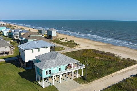 A home in Crystal Beach