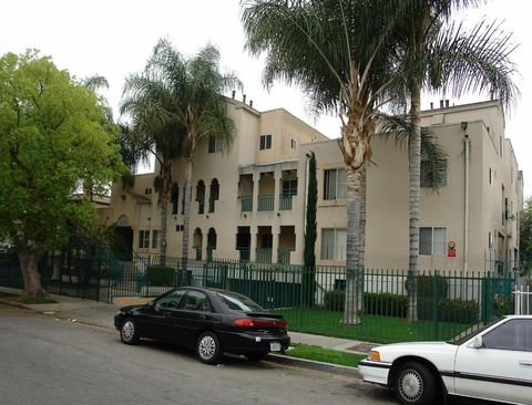 Photo of 625 N New Hampshire Ave Ave, Los Angeles, CA 90004 (MLS # 87275492)