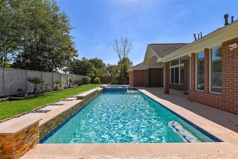 A home in Pearland