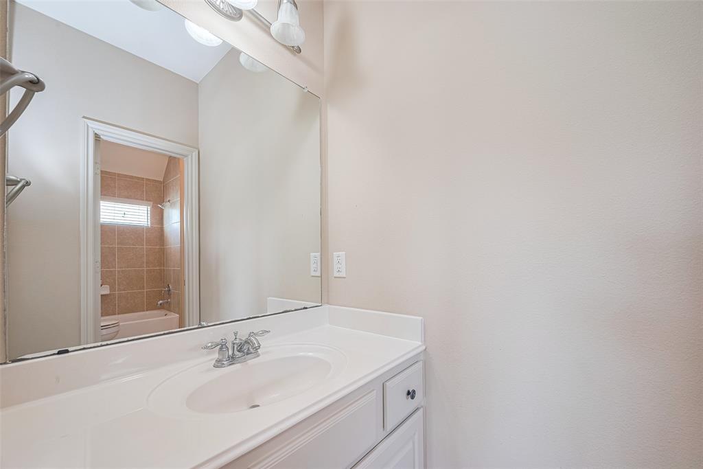 4211 Turtle Trails Lane, Sugar Land, Texas image 30