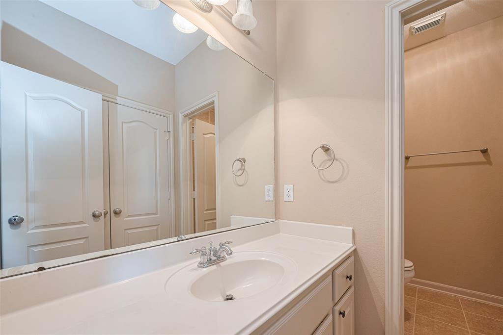 4211 Turtle Trails Lane, Sugar Land, Texas image 33