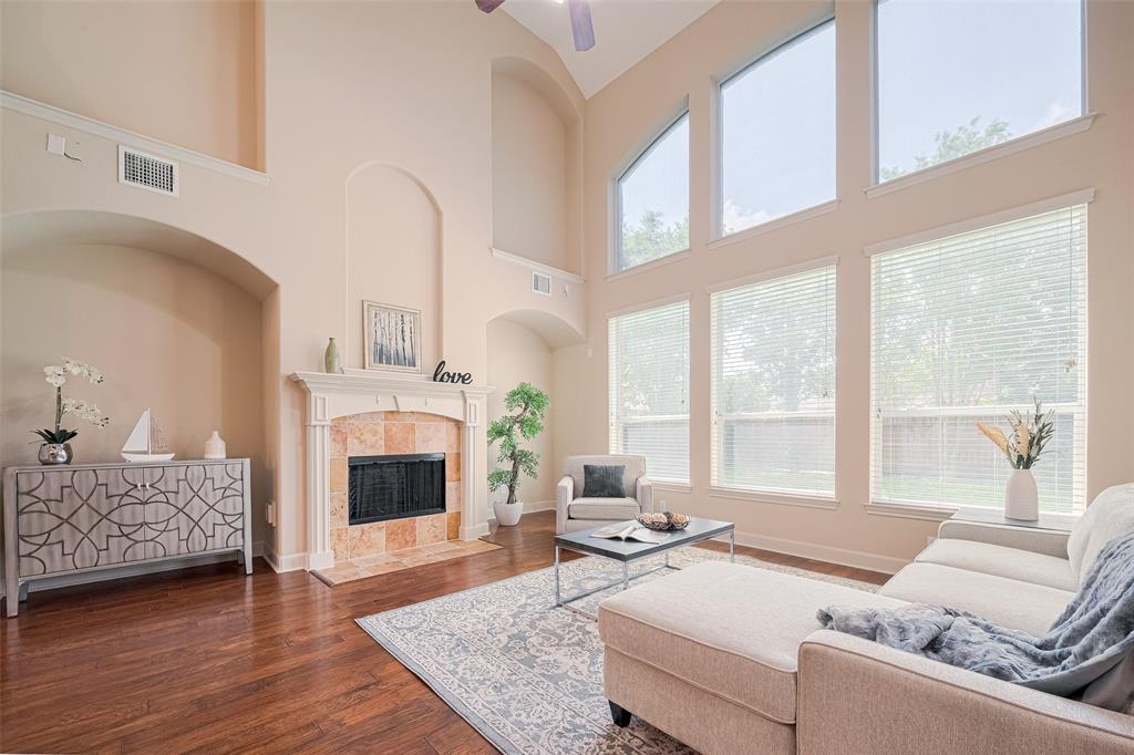 4211 Turtle Trails Lane, Sugar Land, Texas image 1